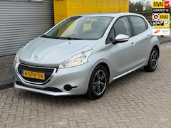 Peugeot 208 - 1.4 e-HDI Automaat Bj 2013 5-Drs AIRCO 159dkm NAP