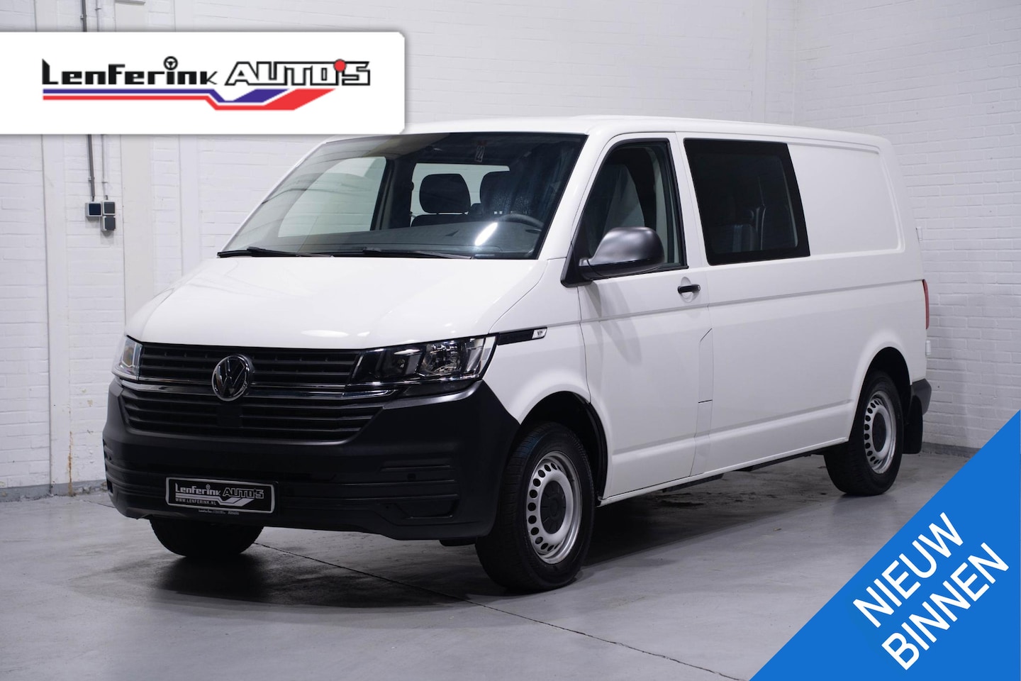 Volkswagen Transporter - 2.0 TDI 150 pk Dubbel Cabine Airco, Bluetooth, Laadruimte Pakket, PDC V+A, 6-Zits - AutoWereld.nl