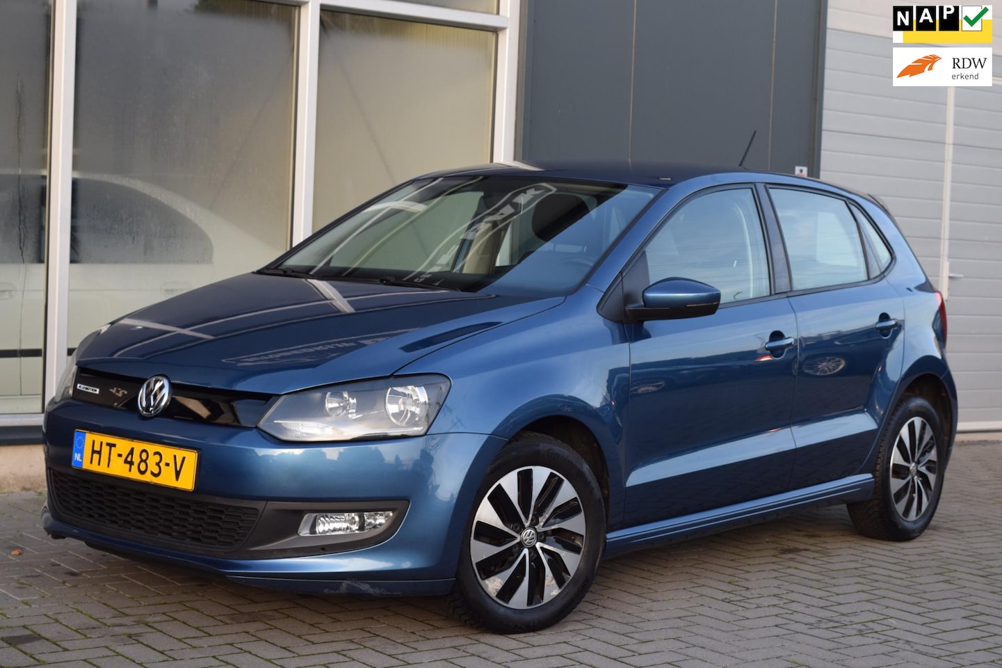 Volkswagen Polo - 1.0 BlueMotion | Automaat | Airco | Navi | APK 10-2026 ! - AutoWereld.nl