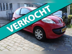 Peugeot 107 - 1.0-12V XS Urban Move nw apk airco 168 dkm