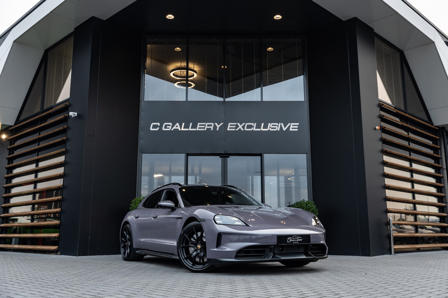 Porsche Taycan Sport Turismo - 4S 89 kWh - Sport Chrono | Panorama | Bose | Stoelkoeling | Memory - AutoWereld.nl