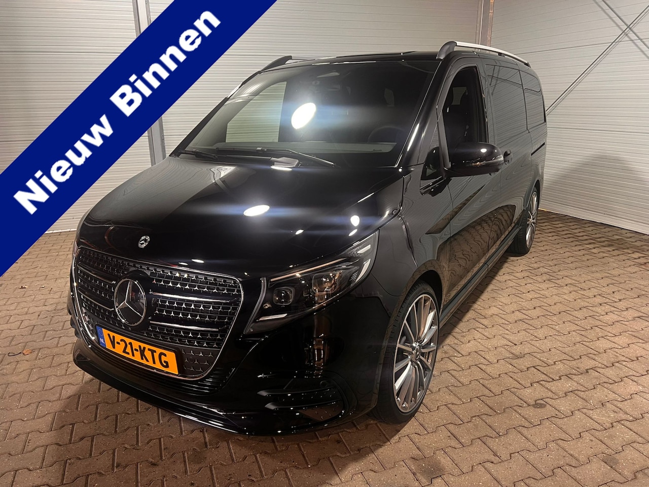 Mercedes-Benz V-klasse - 300d Lang DC Avantgarde 300d Lang DC Avantgarde - AutoWereld.nl