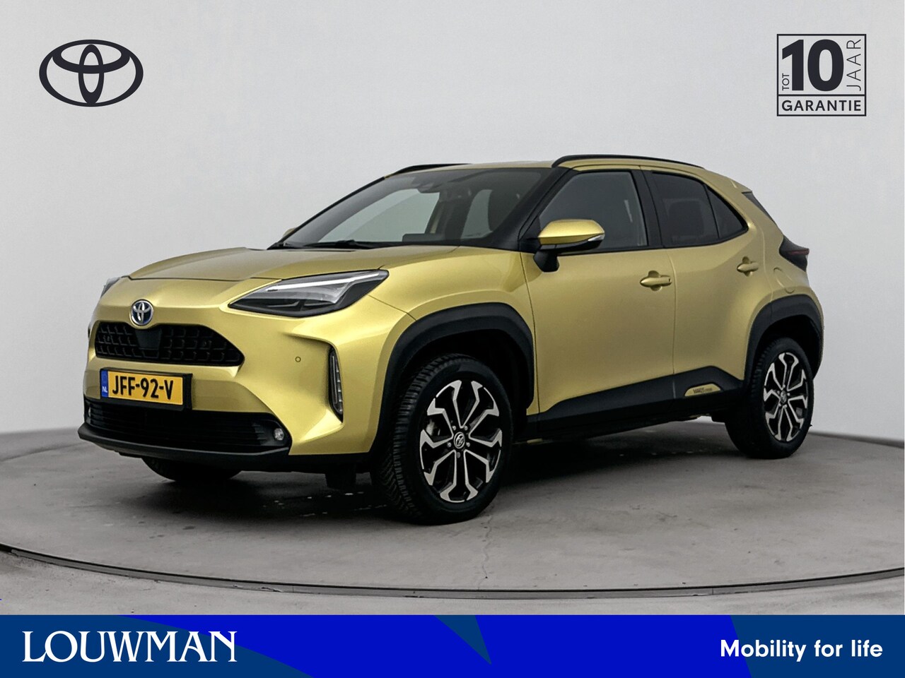Toyota Yaris Cross - 1.5 Hybrid Dynamic Limited | Parkeersensoren | Stoelverwarming | Elek. inklapbare buitensp - AutoWereld.nl