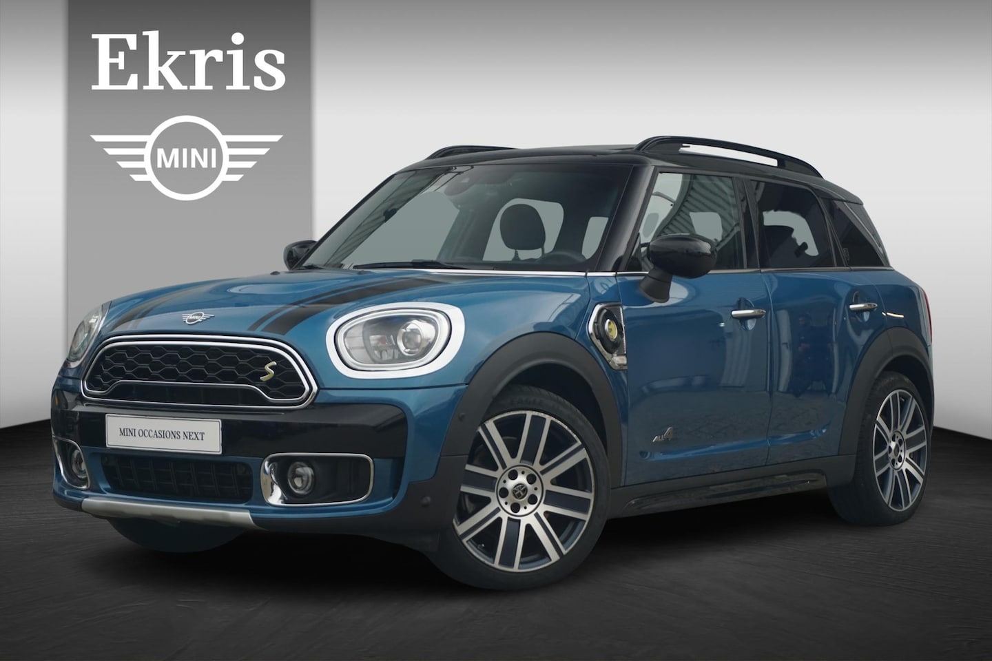 MINI Countryman - Cooper SE ALL4 Chili | Comfort Access | Head-Up Display | Harman Kardon | Driving Assistan - AutoWereld.nl
