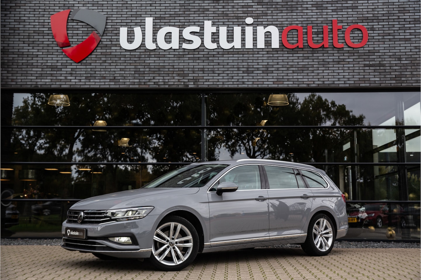 Volkswagen Passat Variant - 1.5 TSI Elegance 1.5 TSI Elegance , Adap. cruise, Head-up display, - AutoWereld.nl