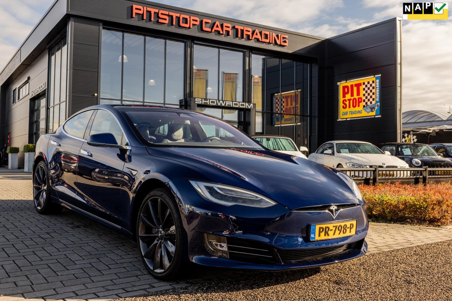 Tesla Model S - 90D Base 90D Base, 422 PK, AWD, NL auto, Pano, 21 inch! - AutoWereld.nl