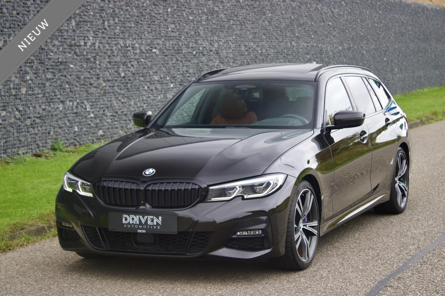 BMW 3-serie - 330i High Executive Edition 330i High Executive Edition - AutoWereld.nl