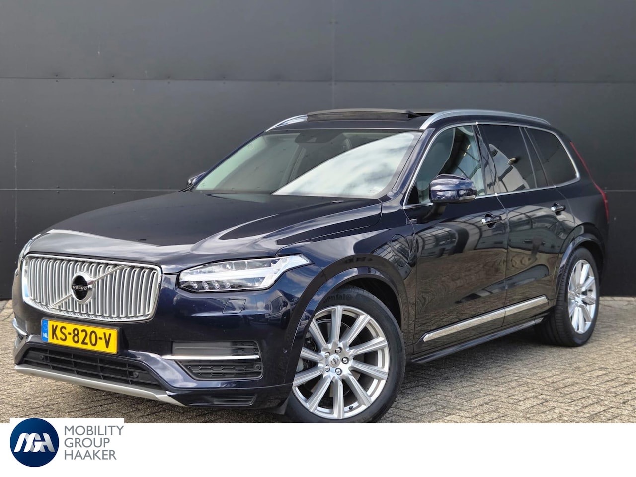 Volvo XC90 - 2.0 T8 Twin Engine AWD Inscription | 7-Persoons | Schuif-Kanteldak | Trekhaak | Apple-Andr - AutoWereld.nl
