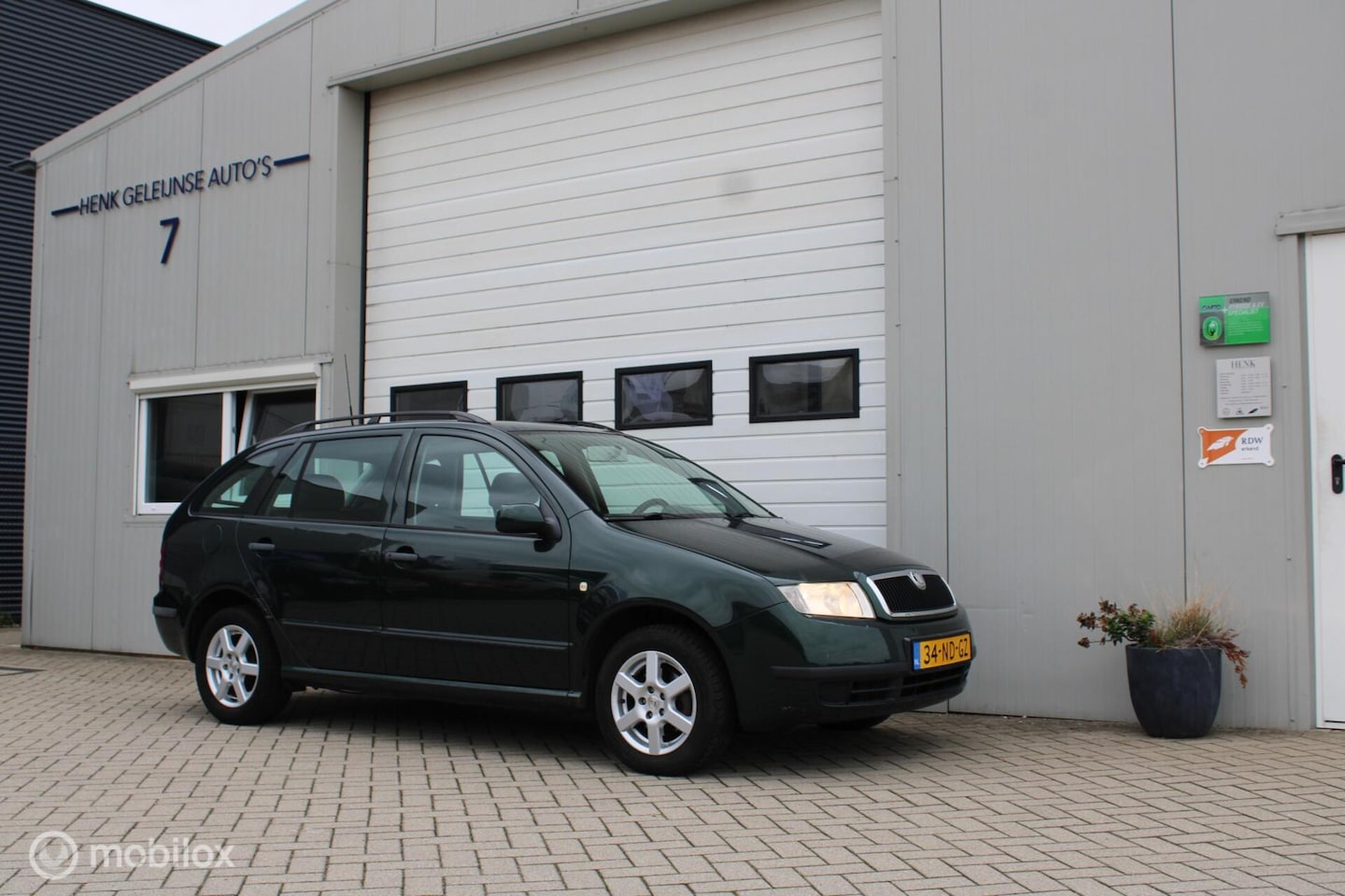Skoda Fabia Combi - 1.4-16V Comfort/Automaat/APK/Boekjes - AutoWereld.nl