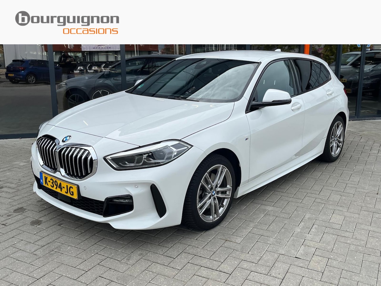 BMW 1-serie - 118i Executive Edition 140 Pk | Sportstoelen |  Cruise Control | LED | Climate Control | N - AutoWereld.nl