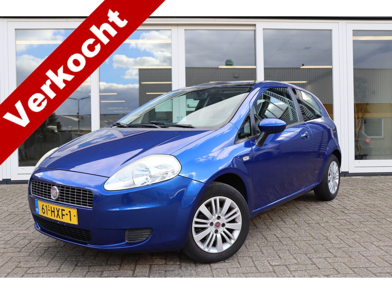 Fiat Grande Punto - 1.4 Dynamic 1.4 Dynamic, Schuif/Kanteldak, Airco, Cruise Control, Prijs Is Rijklaar - AutoWereld.nl