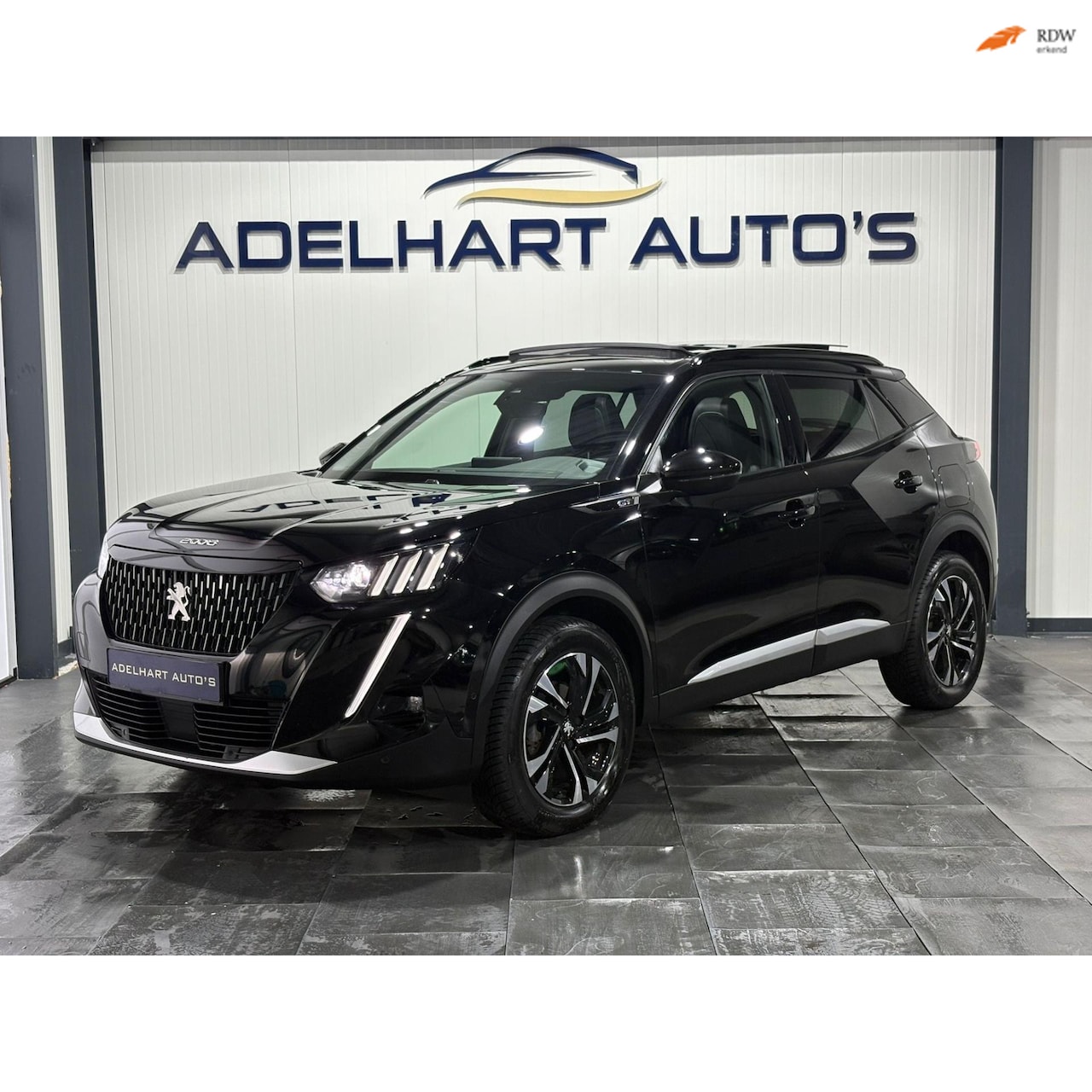 Peugeot 2008 - 1.2 PureTech GT Automaat / Panorama dak / Navigatie full map / Cruise control / Climate co - AutoWereld.nl