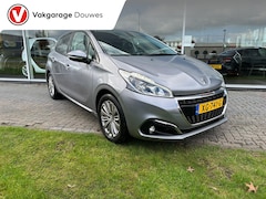Peugeot 208 - 1.2 PureTech Signature | NAP | Automaat | Cruise | Navi | Lage KM's