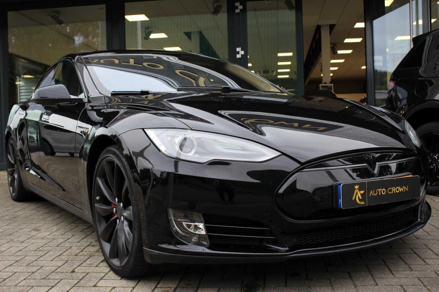 Tesla Model S - 85 Performance Free supercharge! NAP! - AutoWereld.nl