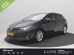 Toyota Auris - 1.8 Hybrid Energy Plus Automaat / Afneembare Trekhaak / Cruise Control / Climate Control /