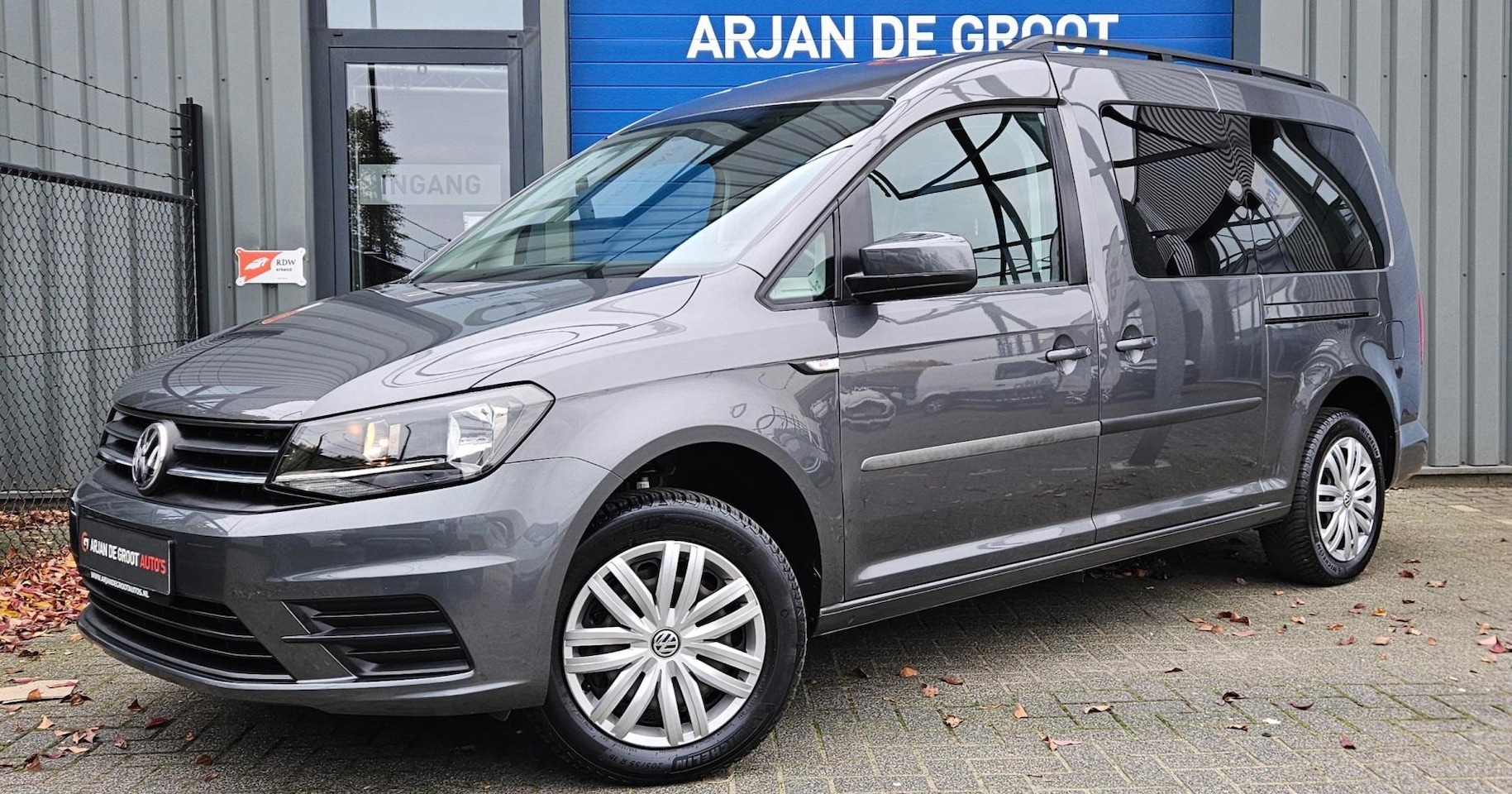 Volkswagen Caddy Maxi - 1.4 TSI 125PK Climate Cruise Carplay® Trekhaak PDC - AutoWereld.nl