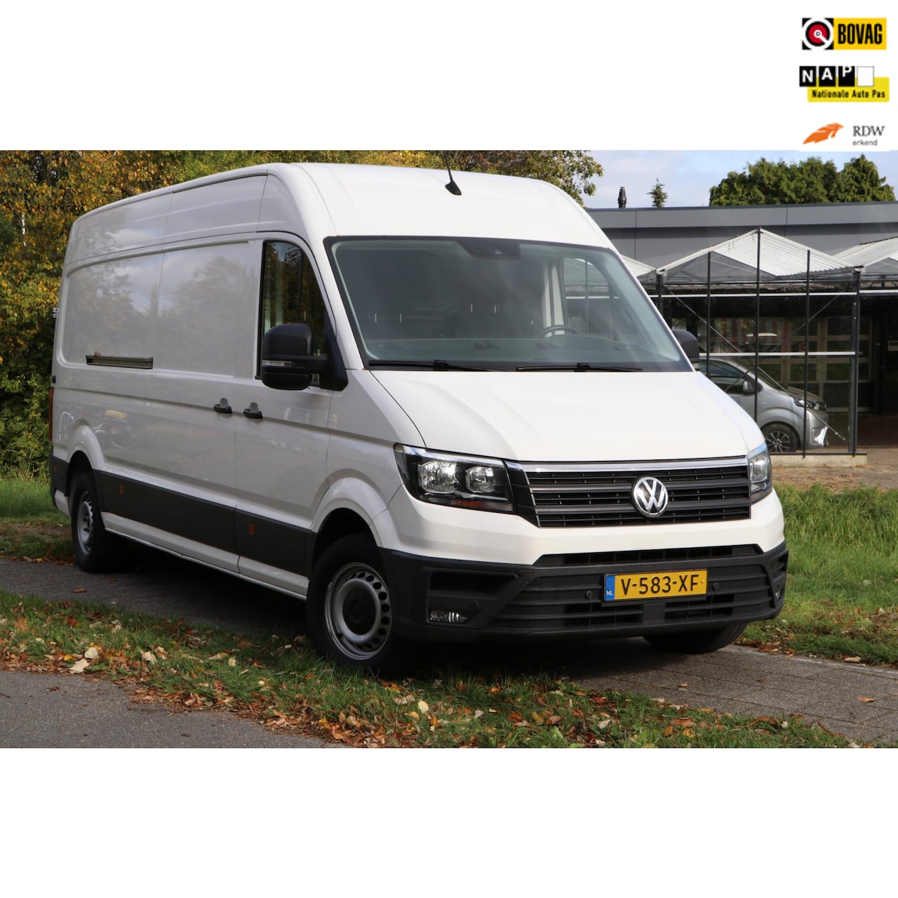 Volkswagen Crafter - 35 2.0 TDI L4H3 RWD / 170pk Highline / 3500 kilo trekgew. / 1ste eigenaar / Rijklaarprijs! - AutoWereld.nl