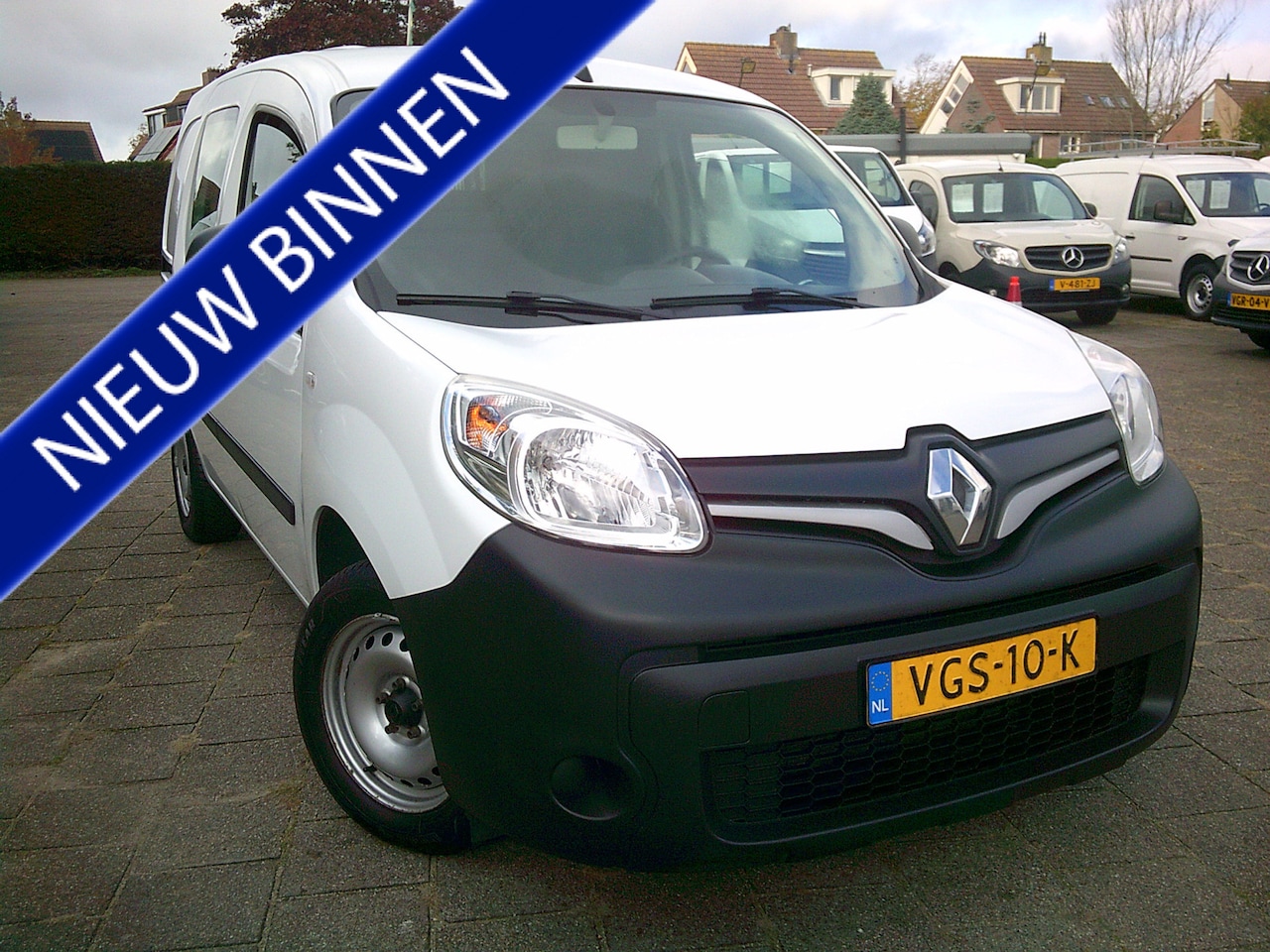 Renault Kangoo - 1.5 Blue dCi 80 Comfort VOORZIEN VAN AIRCO+CRUISE+NAVIGATIE !! - AutoWereld.nl