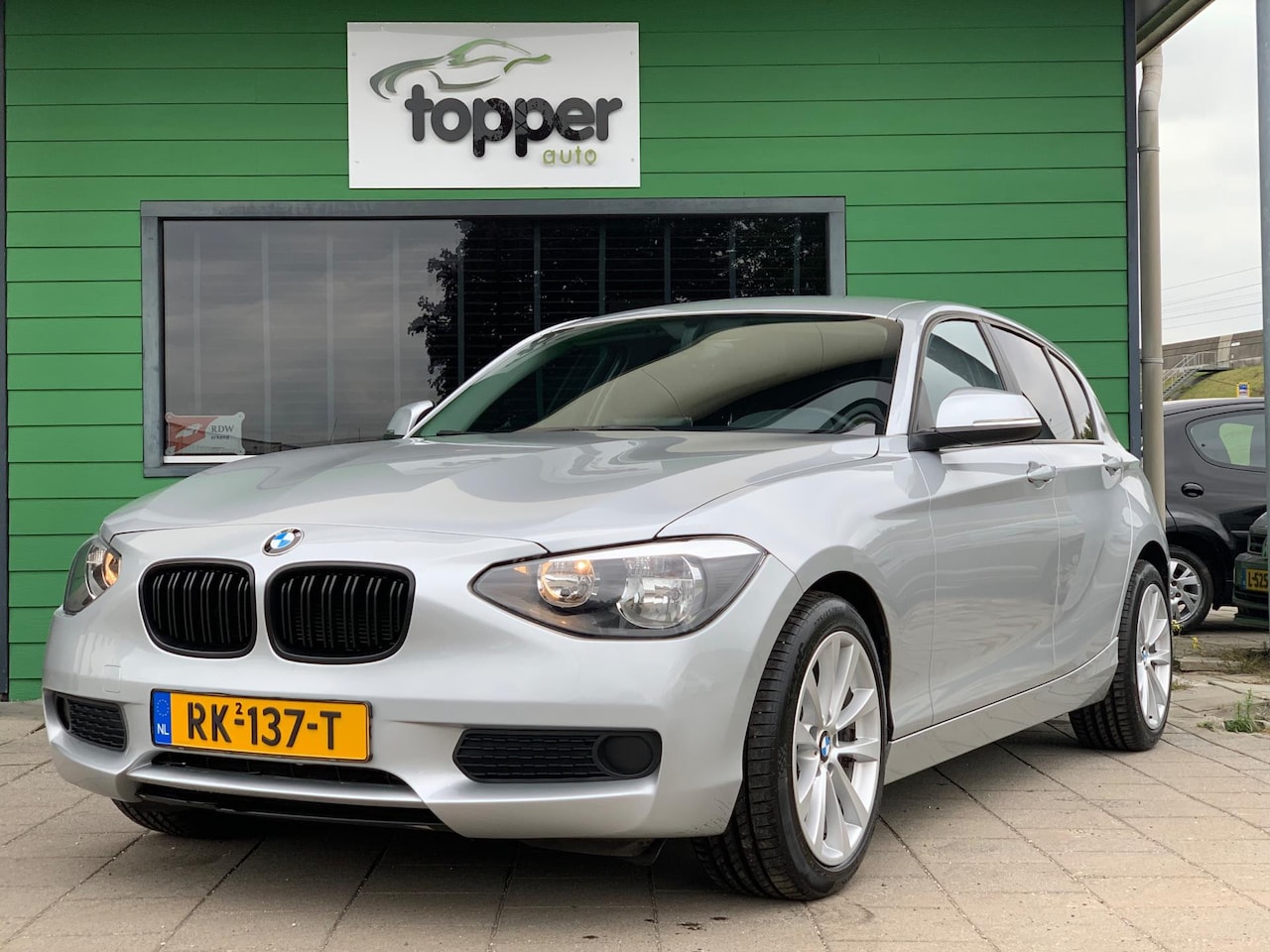 BMW 1-serie - 116i | Automaat | Camera | Carplay/Navigatie | - AutoWereld.nl