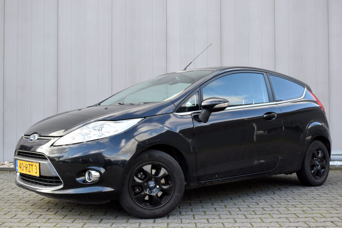 Ford Fiesta - 1.6 TDCi ECOnetic Titanium Airco | Originele Audio | 14 Inch LMV | Trekhaak - AutoWereld.nl
