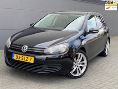 Volkswagen Golf - 1.2 TSI Comfortline BlueMotion/AUTOMAAT/ nap/ dealeronderhouden/ 1jaar apk/ volle opties