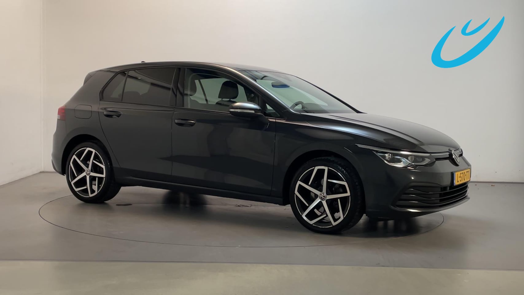 Volkswagen Golf - 1.5 eTSI 150pk DSG Highline Virtual Cockpit Stoelverwarming Navigatie Alcantara - AutoWereld.nl