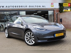 Tesla Model 3 - Long Range AWD 75 kWh TREKHAAK / 19" LMV / AUTOPILOT / 1e EIG / incl. BTW / LEER / PANODAK