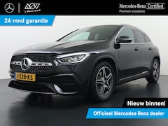 Mercedes-Benz GLA-Klasse - 200 AMG Business Solution | Trekhaak Wegklapbaar | Sfeerverlichting | Achteruitrij Camera