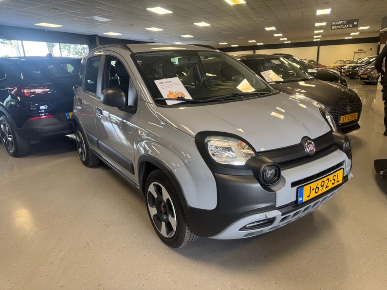 Fiat Panda - 1.0 Hybrid City Cross - AutoWereld.nl