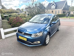 Volkswagen Polo - 1.0 5-DEURS COMFORTLINE PARKEERSENSOREN CLIMATE CONTROLE BLUETOOTH CRUISE CONTROLE