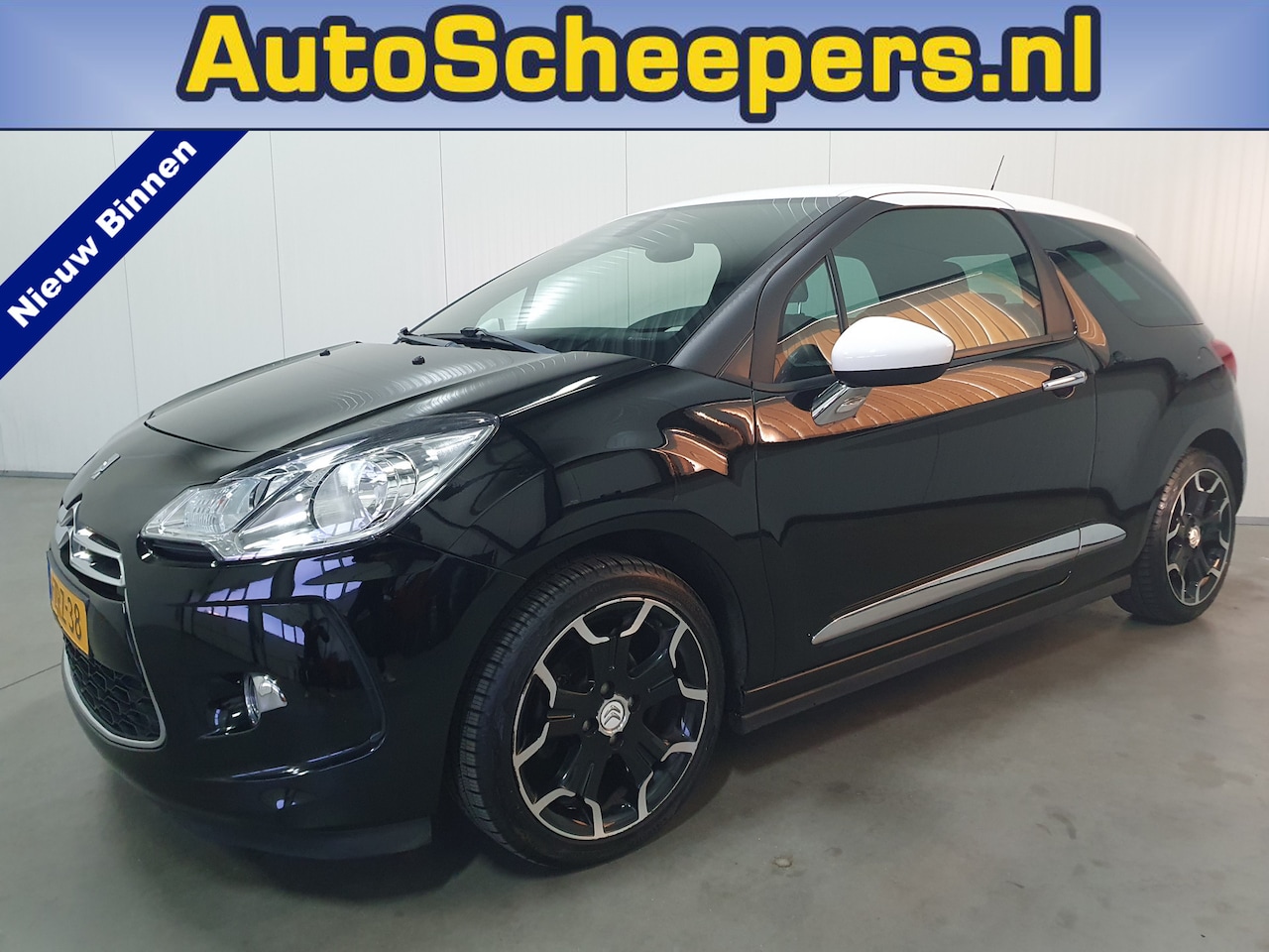 Citroën DS3 - 1.2 VTi So Chic CRUISE/CLIMA/LMV - AutoWereld.nl