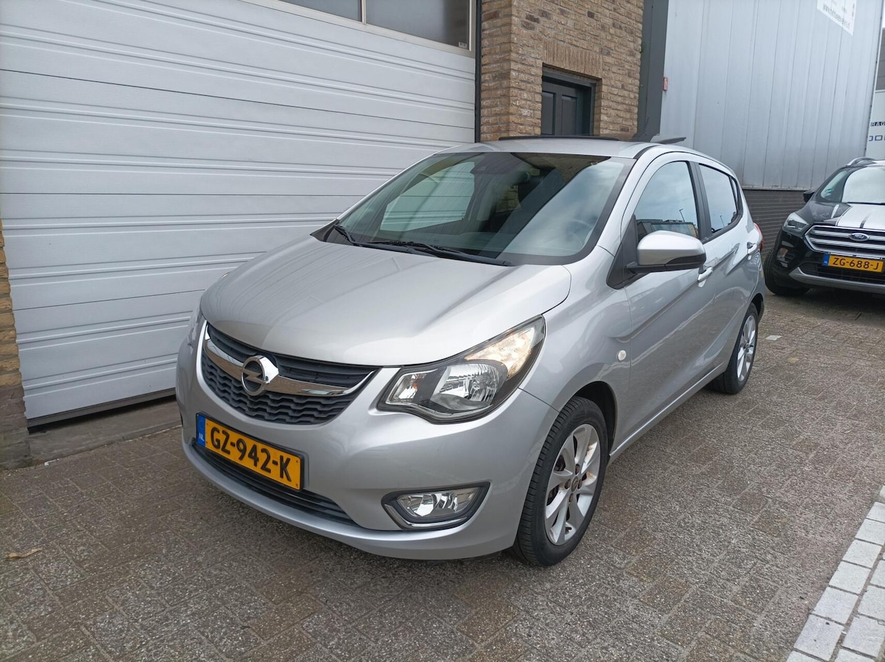 Opel Karl - 1.0 Edition Climate/Cruise/Leder/Pano/Afn. Trekh - AutoWereld.nl