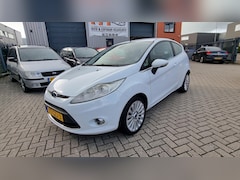 Ford Fiesta - 1.25 Titanium Clima, Bluetooth, LMV, cruisecontr., Handelsauto voor een meeneemprijs