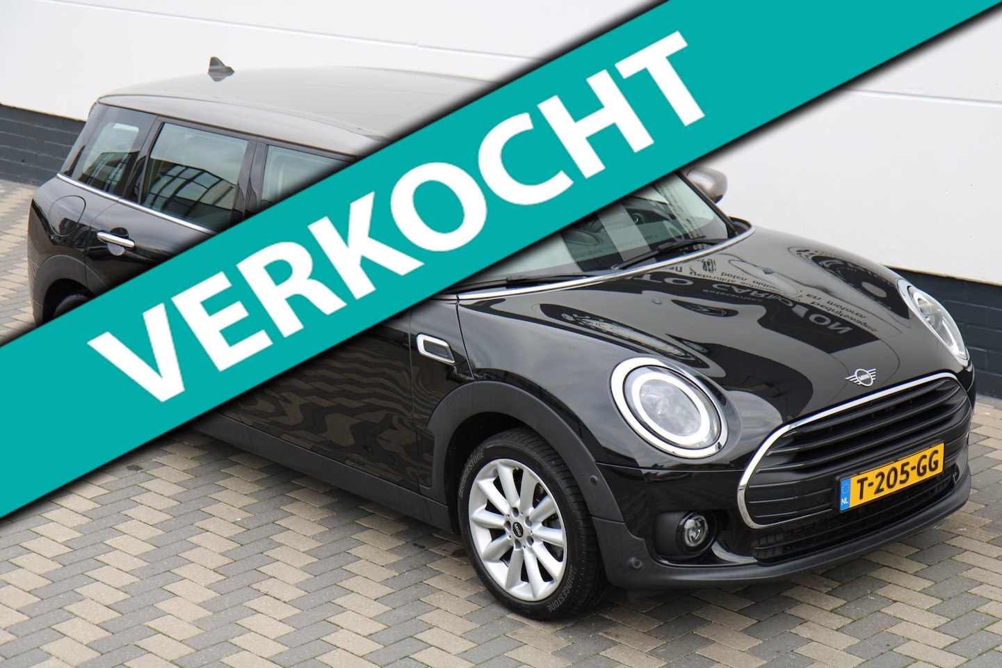 MINI Clubman - 1.5 Cooper Automaat Carplay Cruise Dealer Ond ! - AutoWereld.nl