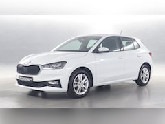 Skoda Fabia - 1.0 TSI 115pk Selection DSG / Navigatie via App Connect / Cruise Control / Parkeersensoren