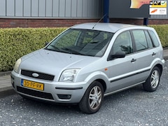 Ford Fusion - 1.4 / Automaat / Nieuwe APK / 16V Ghia
