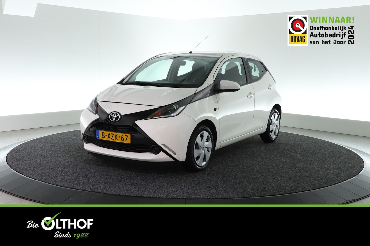 Toyota Aygo - 1.0 VVT-i x-play | AIRCO | CAMERA | BLUETOOTH | - AutoWereld.nl