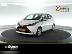 Toyota Aygo - 1.0 VVT-i x-play | AIRCO | CAMERA | BLUETOOTH |