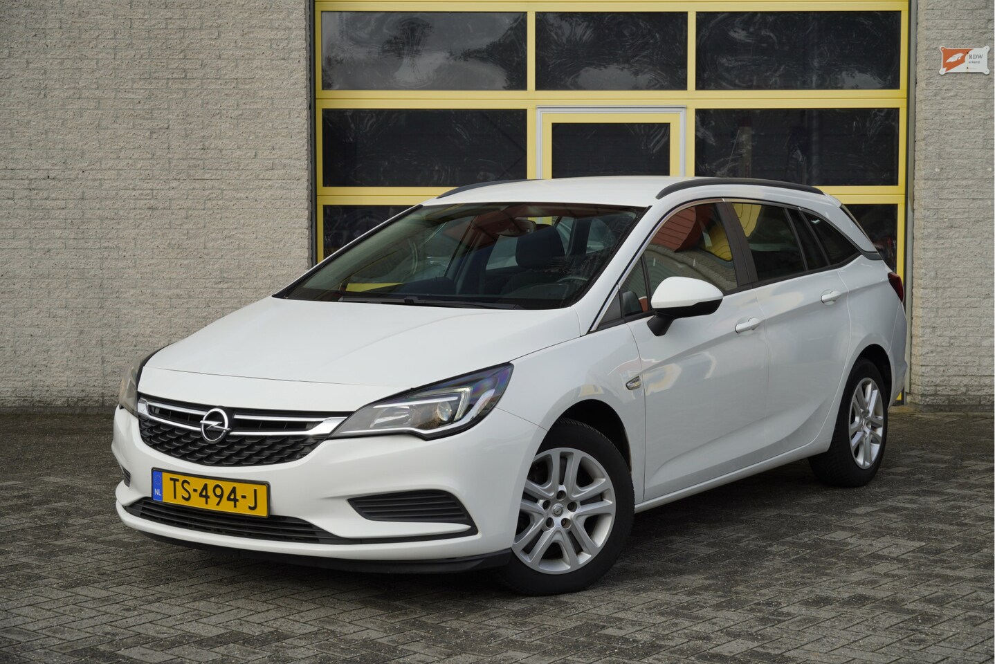 Opel Astra Sports Tourer - 1.0 Turbo Business+ BJ2018 Led | Pdc | Navi | Airco | Cruise control | Getint glas - AutoWereld.nl