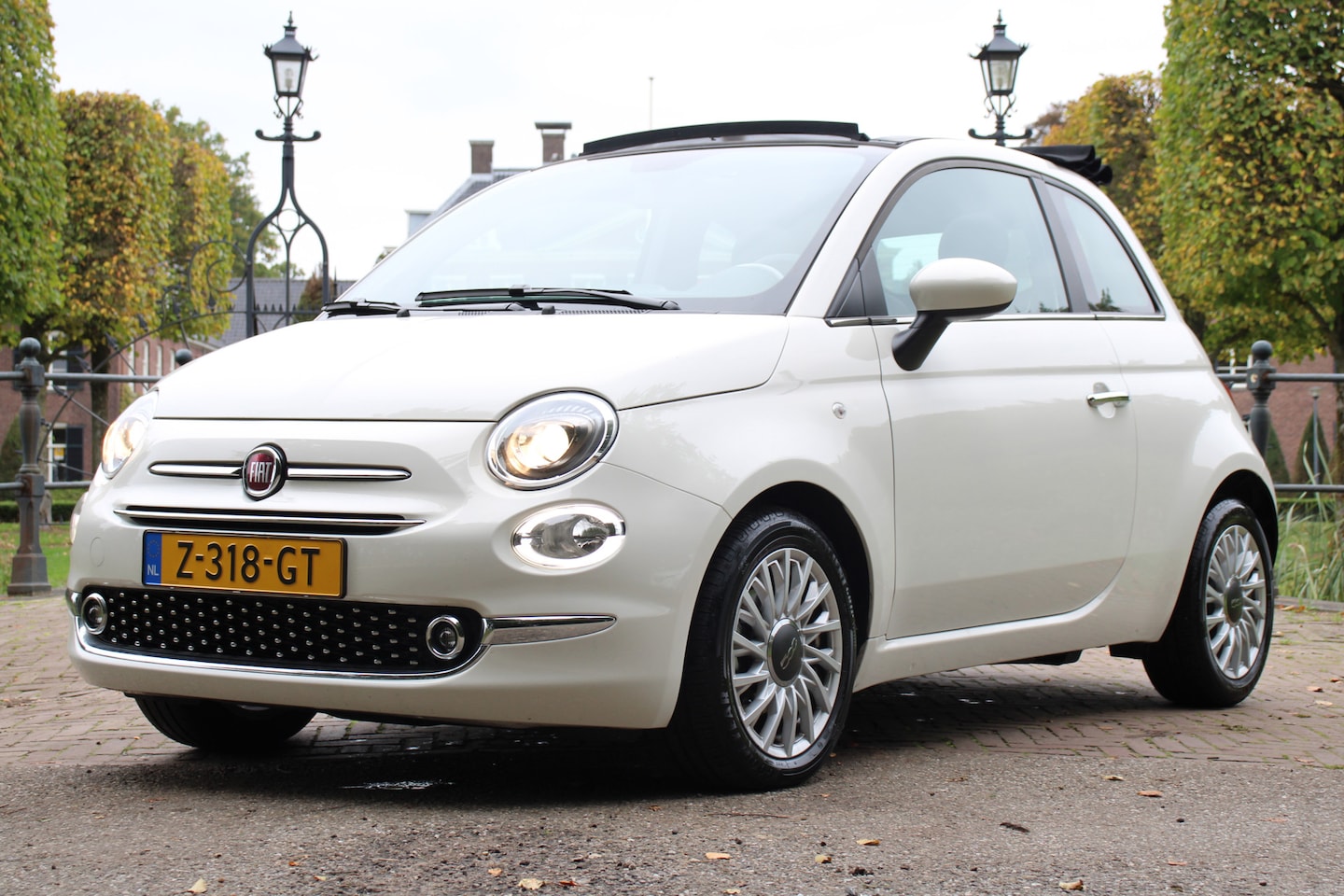Fiat 500 C - 1.0 Hybrid Dolcevita Finale | NL-AUTO! | 1 EIGENAAR! | CABRIO | CRUISE | PARK SENS | DEALE - AutoWereld.nl
