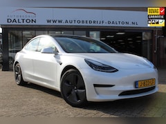 Tesla Model 3 - RWD Plus 60 kWh TREKHAAK / 1e EIG. / LAGE KM / LEER / PANODAK / INCL.BTW