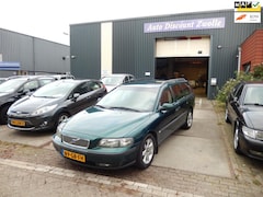 Volvo V70 - 2.4 Comfort Line APK TOT 08-10-2026