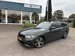 BMW 3-serie Touring - 330i xDrive High Executive Pano