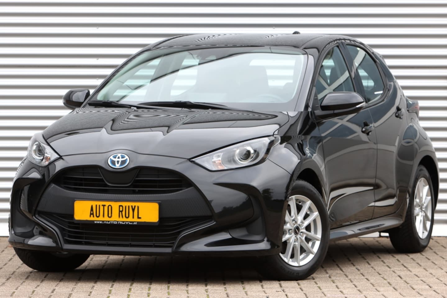 Toyota Yaris - 1.5 Hybrid Active Navi / Carplay - AutoWereld.nl
