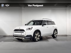 MINI Countryman - 1.5 C Favoured XL | Stoelverwarming | Panoramadak | Harman/Kardon