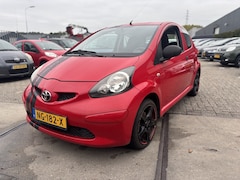 Toyota Aygo - 1.0-12V INRUIlKOOPJEVASTE PRIJS