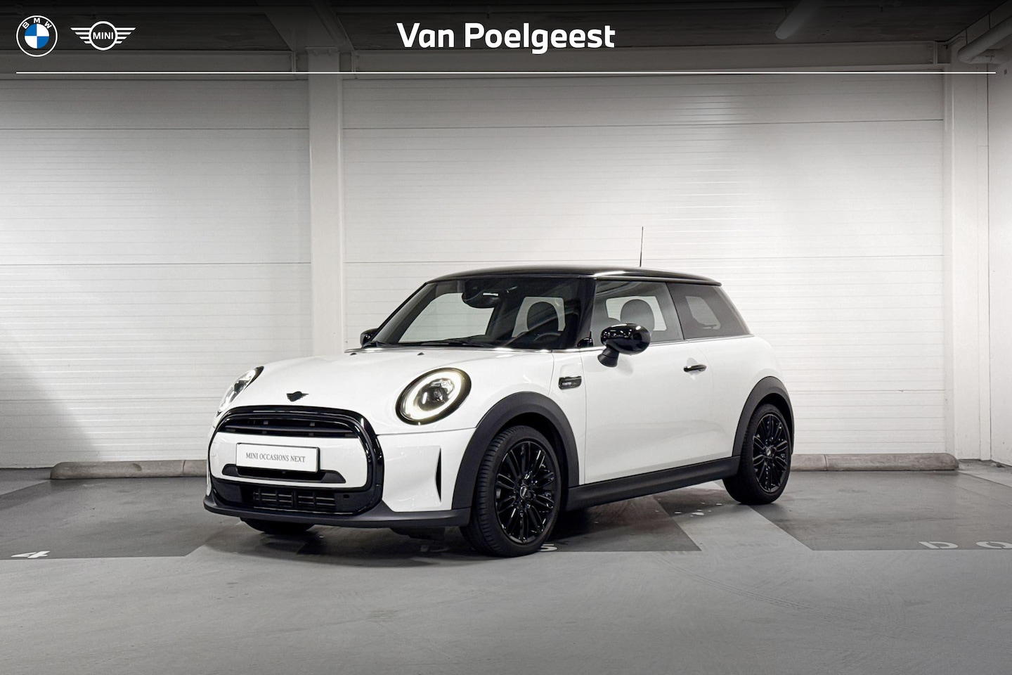 MINI Cooper - 3-deurs Camden Edition | Apple Carplay | Park Distance Control | Navigatiesysteem - AutoWereld.nl