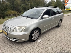 Toyota Avensis Wagon - 2.0 VVTi Linea Luna * Climatronic