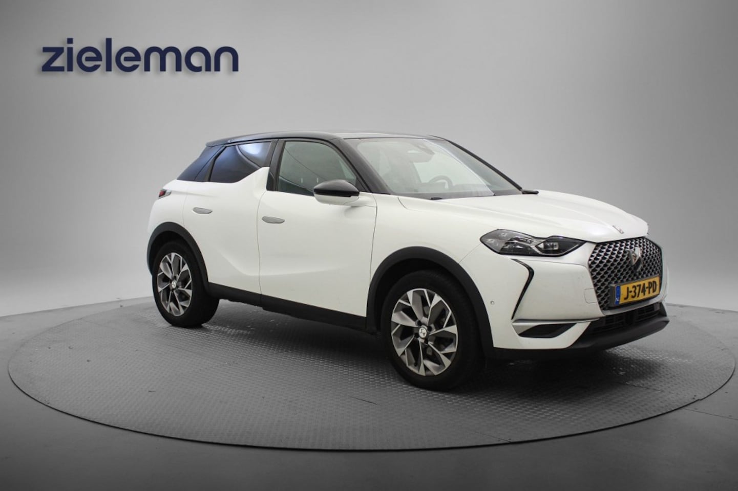 DS 3 Crossback - E-Tense Crossback Grand Chic 50 kWh - Carplay, Navi, Camera, Leer - AutoWereld.nl