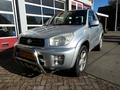 Toyota RAV4 - 2.0-16V VVT-I SOL